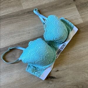 Victoria's Secret Aqua Lace Bralette